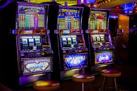 Giao diện slot online nổ hũ đa dạng tại nền tảng 28bet